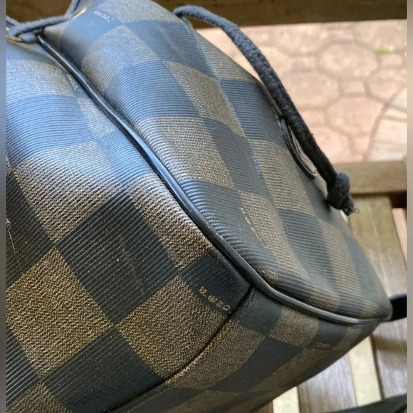 Vintage Fendi Bucket Crossbody Bag - Picture 9 of 15